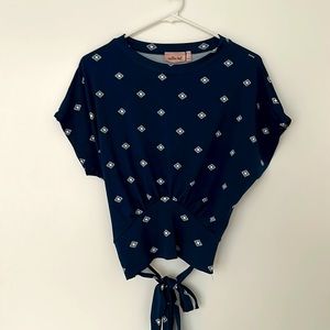 Buckle Willow-Root Navy Printed Tie Short Sleeve